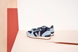 veja_ss17_holiday_nautico_steel.jpg