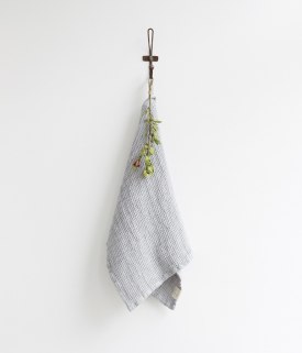 light_grey_waffle_towel_by_linen_tales.jpg